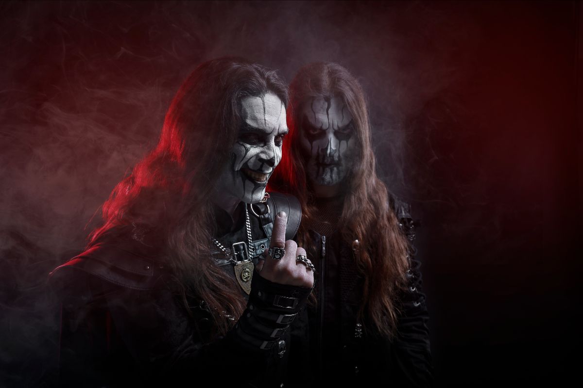 You are currently viewing CARACH ANGREN unveil album details of ‘Franckensteina Strataemontanus’.