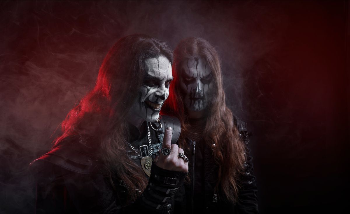 You are currently viewing CARACH ANGREN Release New Track “Operation Compas”.