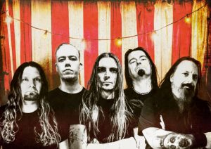 Read more about the article ONSLAUGHT Present Video For New Song “Bow Down To The Clowns”.
