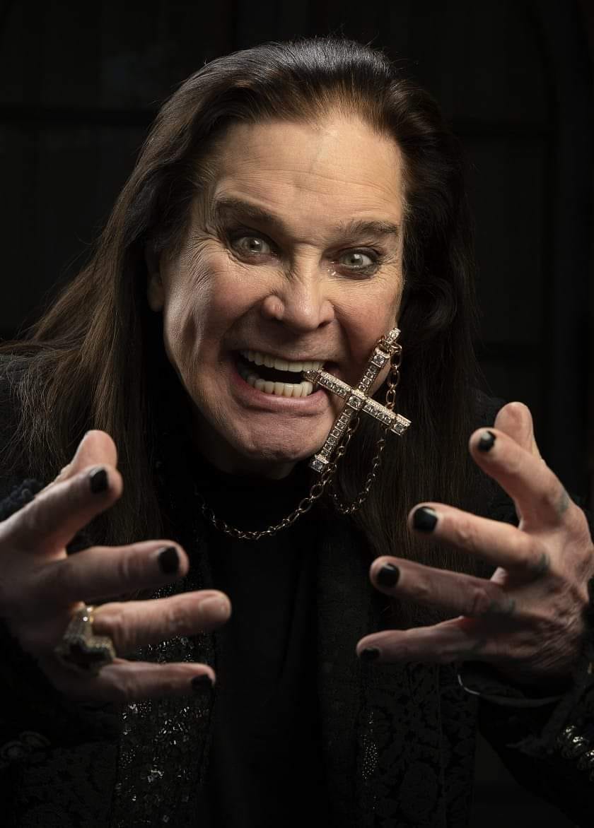 You are currently viewing Ozzy Osbourne back at work on a new album!