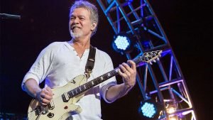 Read more about the article The emblematic Eddie Van Halen died at the age of 65.