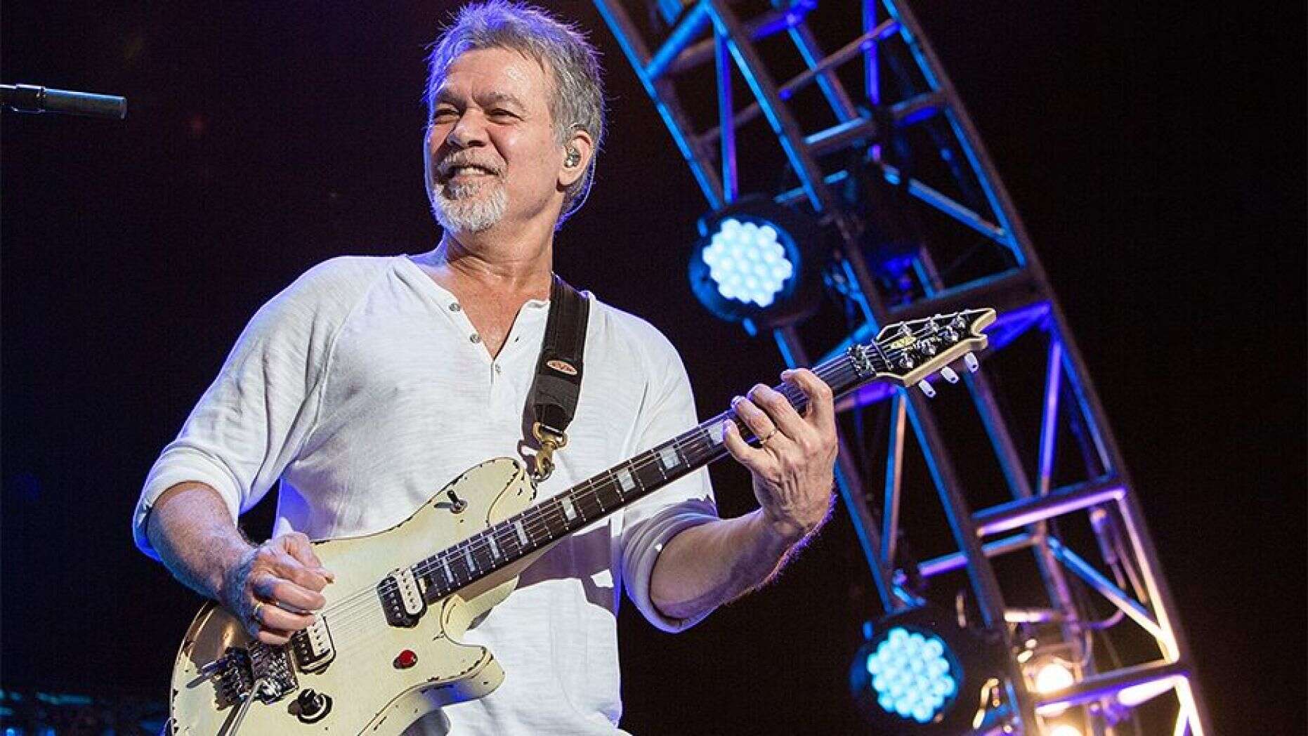 You are currently viewing The emblematic Eddie Van Halen died at the age of 65.