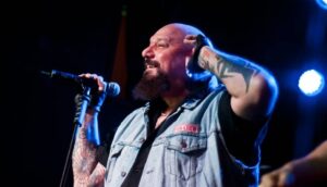 Read more about the article Fundraising for the restoration of the health of Paul Di’Anno, former singer of IRON MAIDEN, started from his fans.