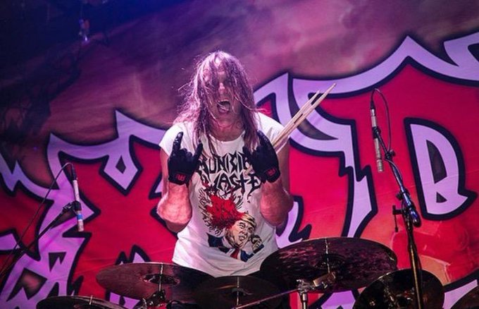 Read more about the article A fundraising has started for EXODUS drummer Tom Hunting who has been diagnosed with cancer.