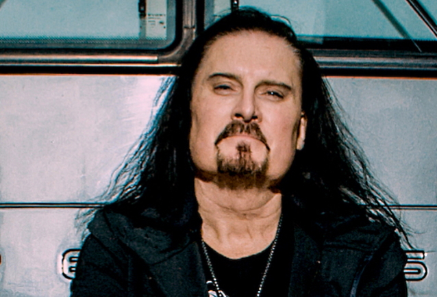 You are currently viewing DREAM THEATER’s JAMES LABRIE Sings “Have A Cigar” On New PINK FLOYD Tribute Album.