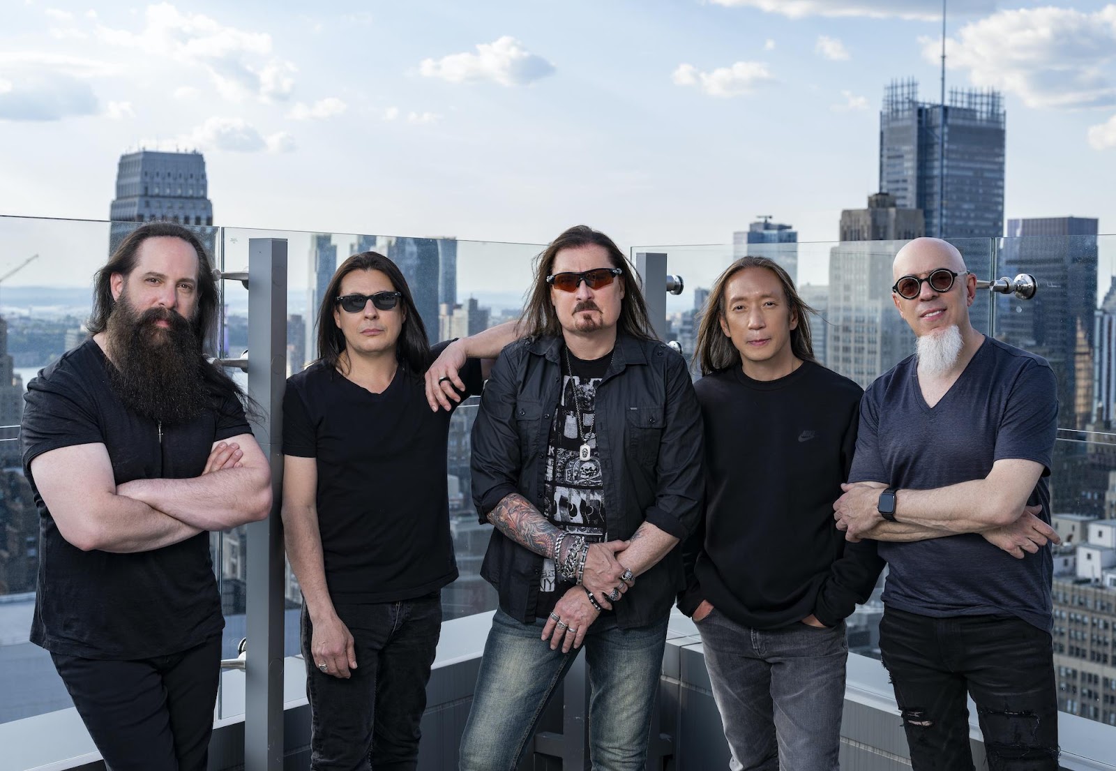 You are currently viewing DREAM THEATER released music video for “Invisible Monster”.