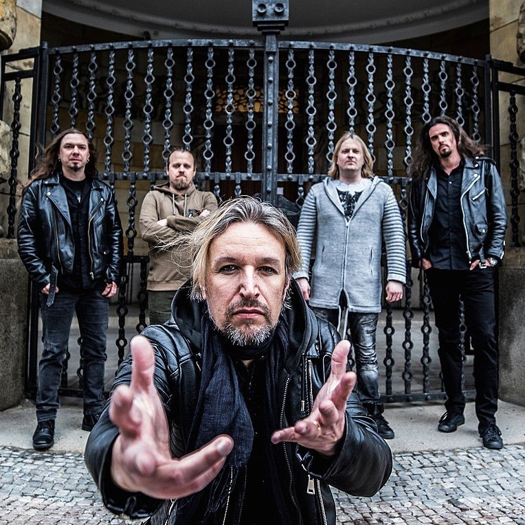 You are currently viewing New acoustic video for SONATA ARCTICA!