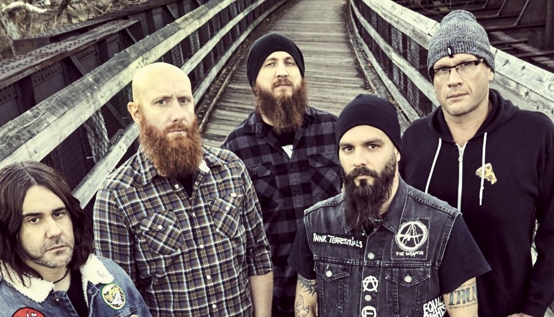 You are currently viewing KILLSWITCH ENGAGE share “Vide Infra” video from “Live at the Palladium” album.