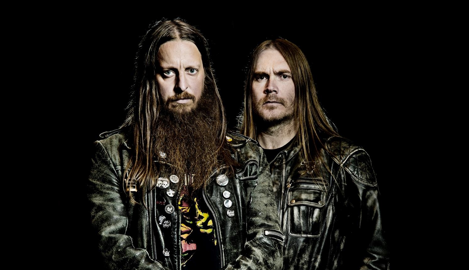 You are currently viewing DARKTHRONE to release “Astral Fortress” album in October.