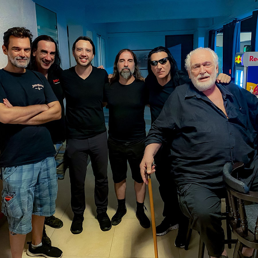 Read more about the article MANOWAR say farewell to Kostas Kazakos, with whom they collaborated for the song “Odysseus And Calypso”! RIP