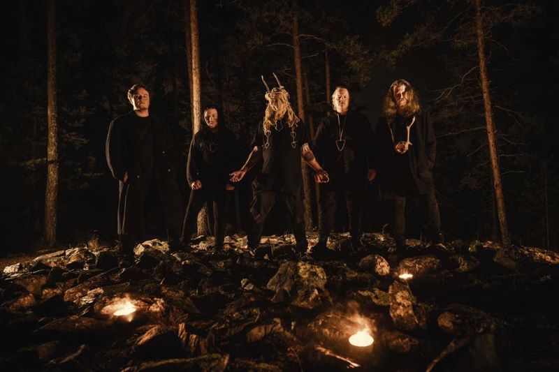 Read more about the article Οι Φινλανδοί Folk/Black Metallers KOUTA κυκλοφορούν το νέο τους single «Sukujyrkkämä».
