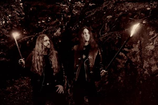 Read more about the article IMPERIUM DEKADENZ: Επιστρέφουν τον Ιανουάριο με το νέο τους άλμπουμ «Into Sorrow Evermore».