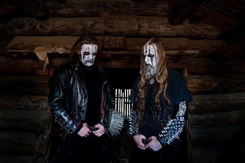 Read more about the article Black Metallers TSJUDER streams new album “Helvegr”.