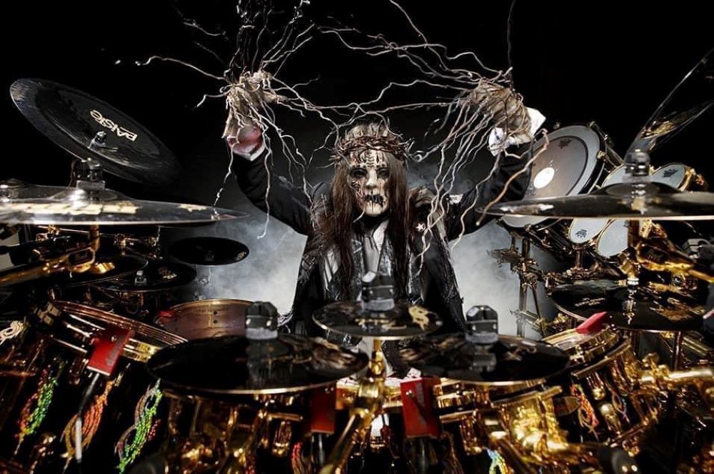 Read more about the article Joey Jordison’s estate suing SLIPKNOT for allegedly using his death to boost sales.