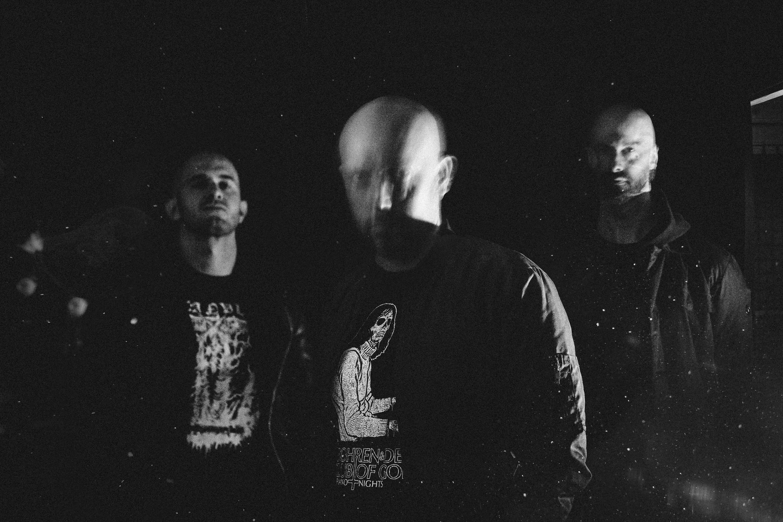 Read more about the article ULCERATE offer a final glimpse of their upcoming album, with new single, “To See Death Just Once”.