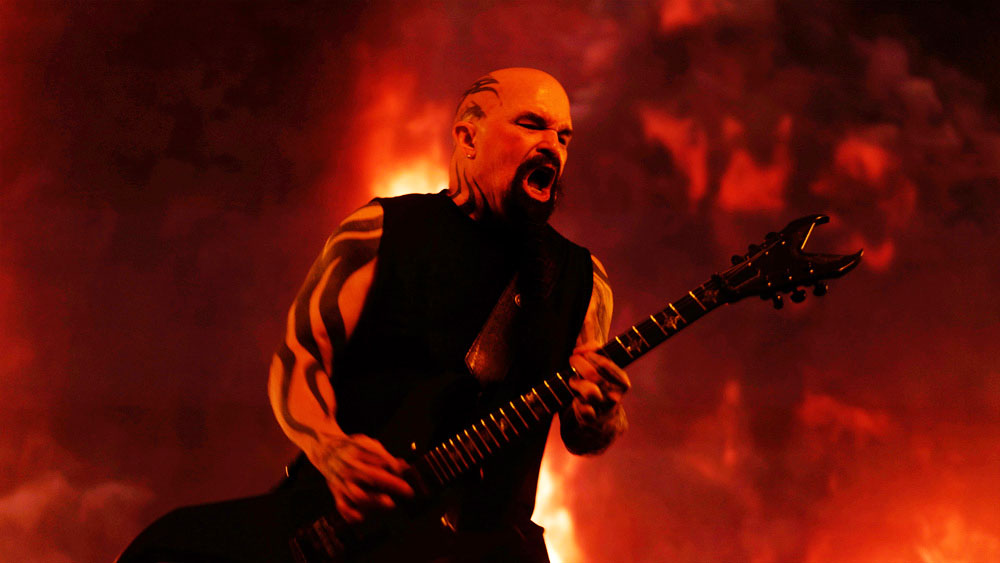 Read more about the article KERRY KING: Αnnounces “Residue” the new single and first music video from his upcoming debut solo album “From Hell I Rise”!